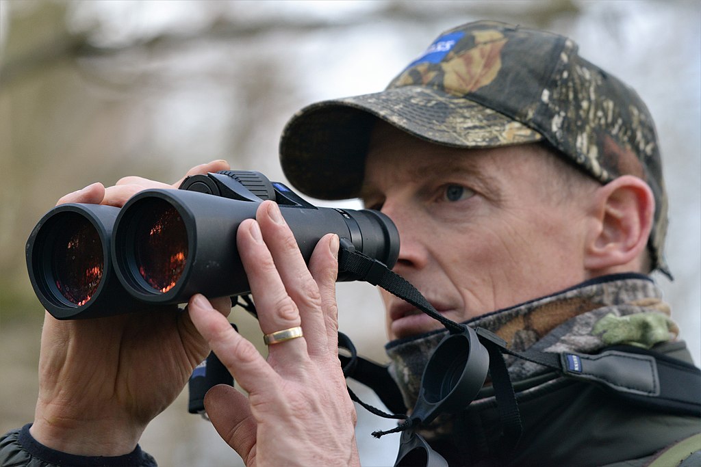 Best Binoculars for Hunting Best Binoculars for Hunting