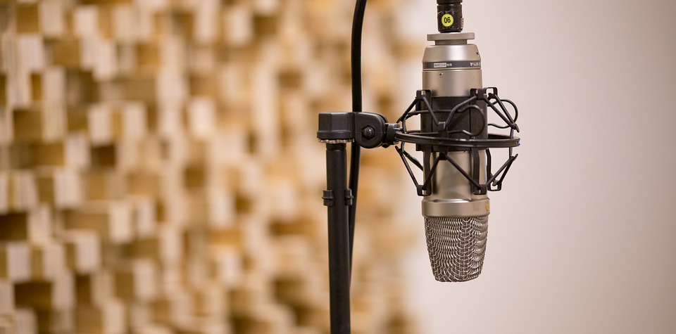 Best Microphones for YouTube Reviews Best Microphones for YouTube Reviews