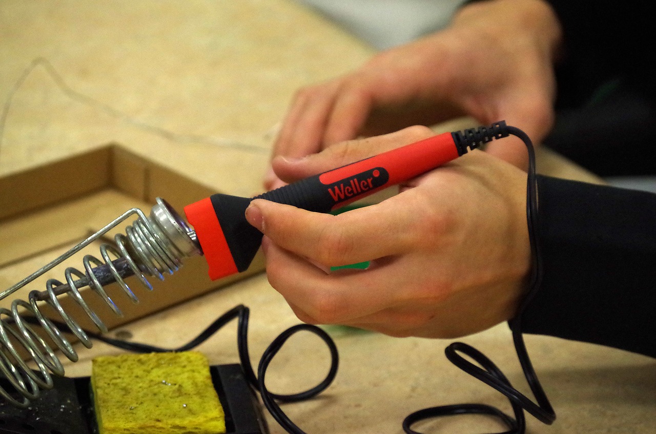 Best Soldering Iron for Stained Glass Best Soldering Iron for Stained Glass